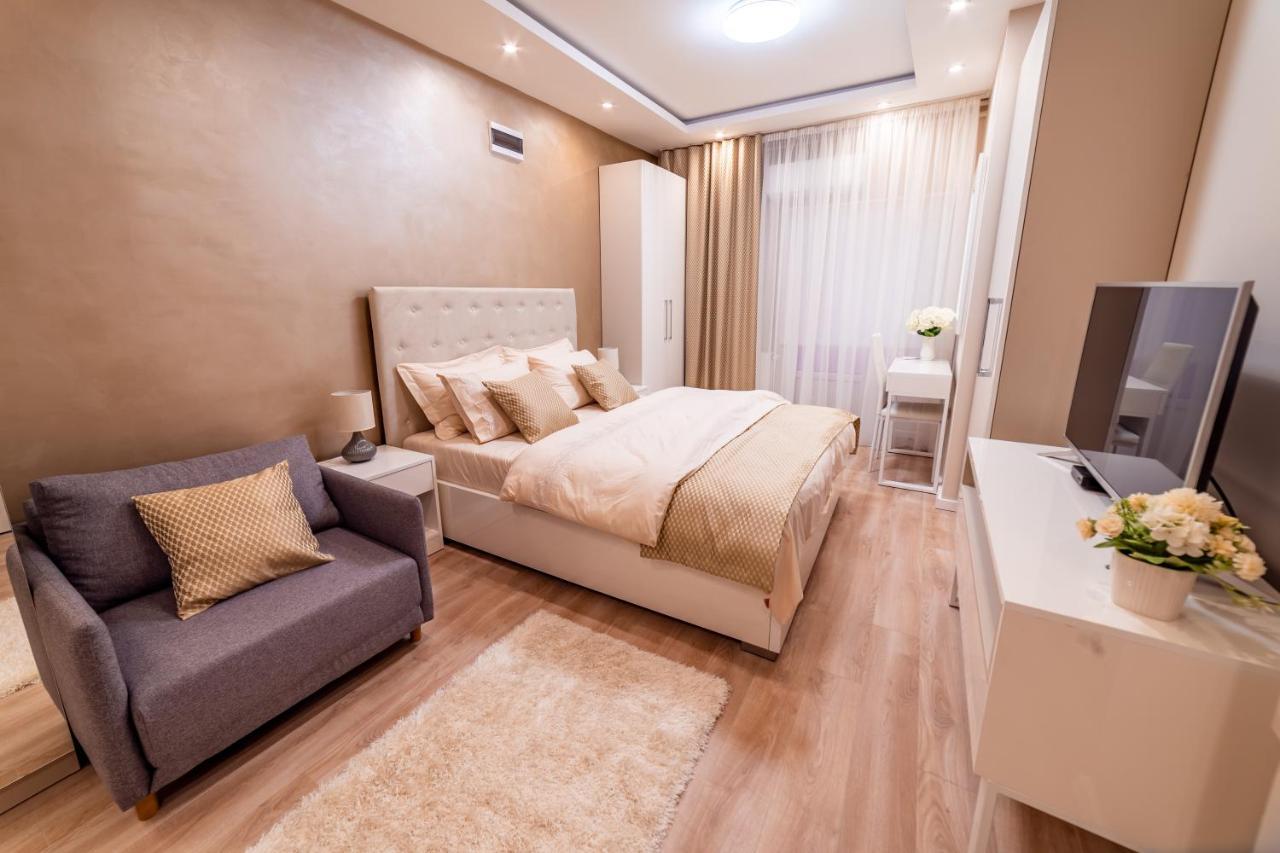 Ivi Place Apartments Novi Sad Eksteriør billede